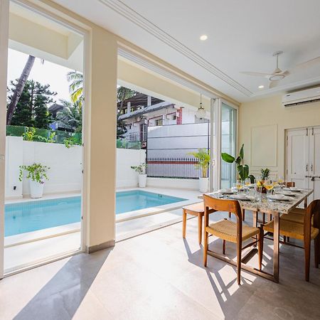 Elivaas 4 Bhk Villa Near Beach With Private Pool & Bar - Casa Boa Vida Кандолим Екстериор снимка