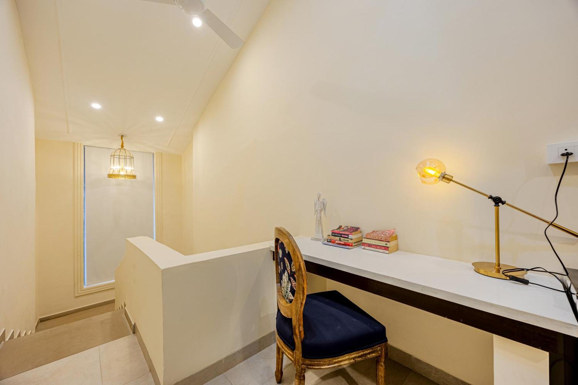 Elivaas 4 Bhk Villa Near Beach With Private Pool & Bar - Casa Boa Vida Кандолим Екстериор снимка