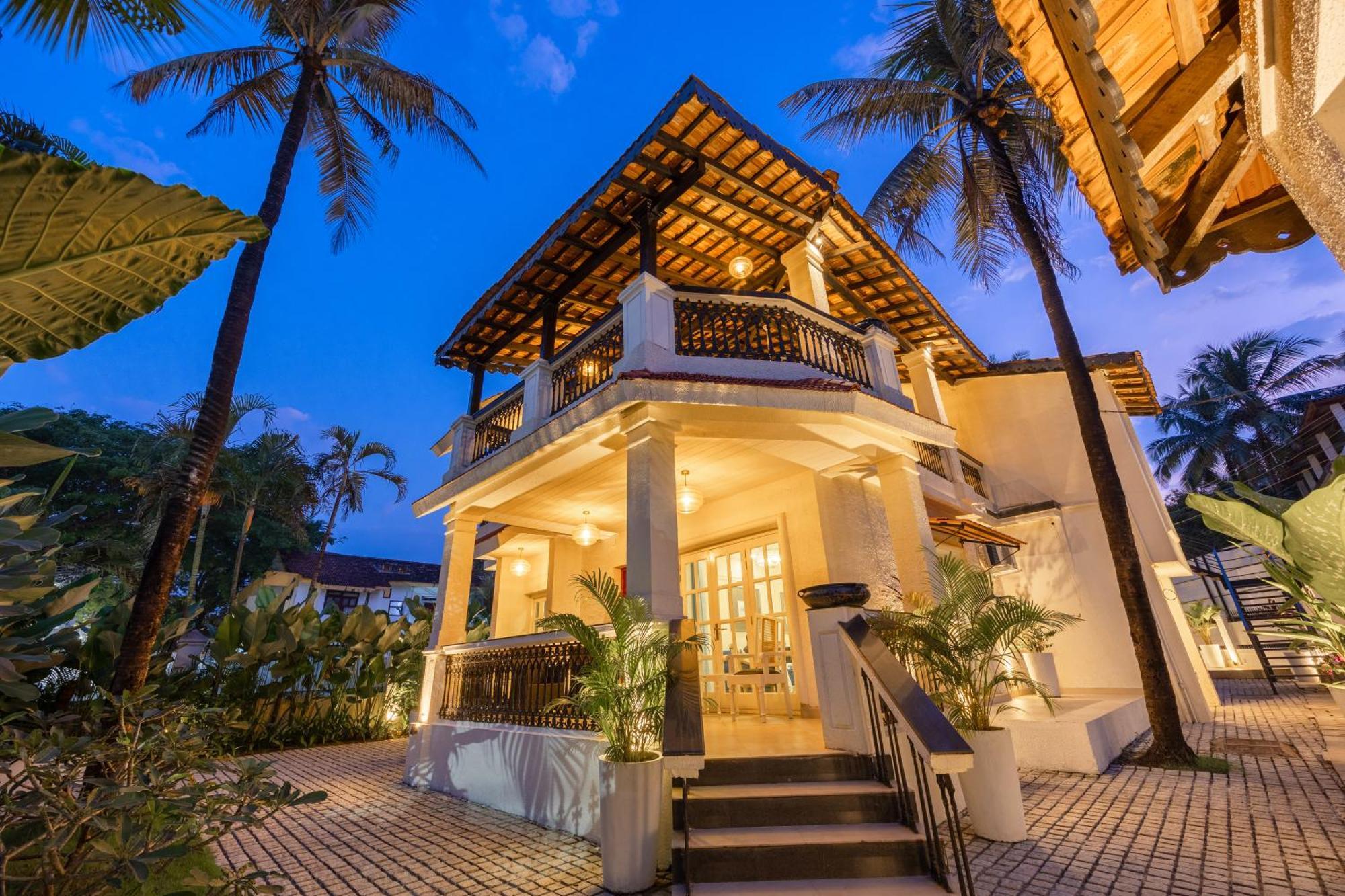 Elivaas 4 Bhk Villa Near Beach With Private Pool & Bar - Casa Boa Vida Кандолим Екстериор снимка